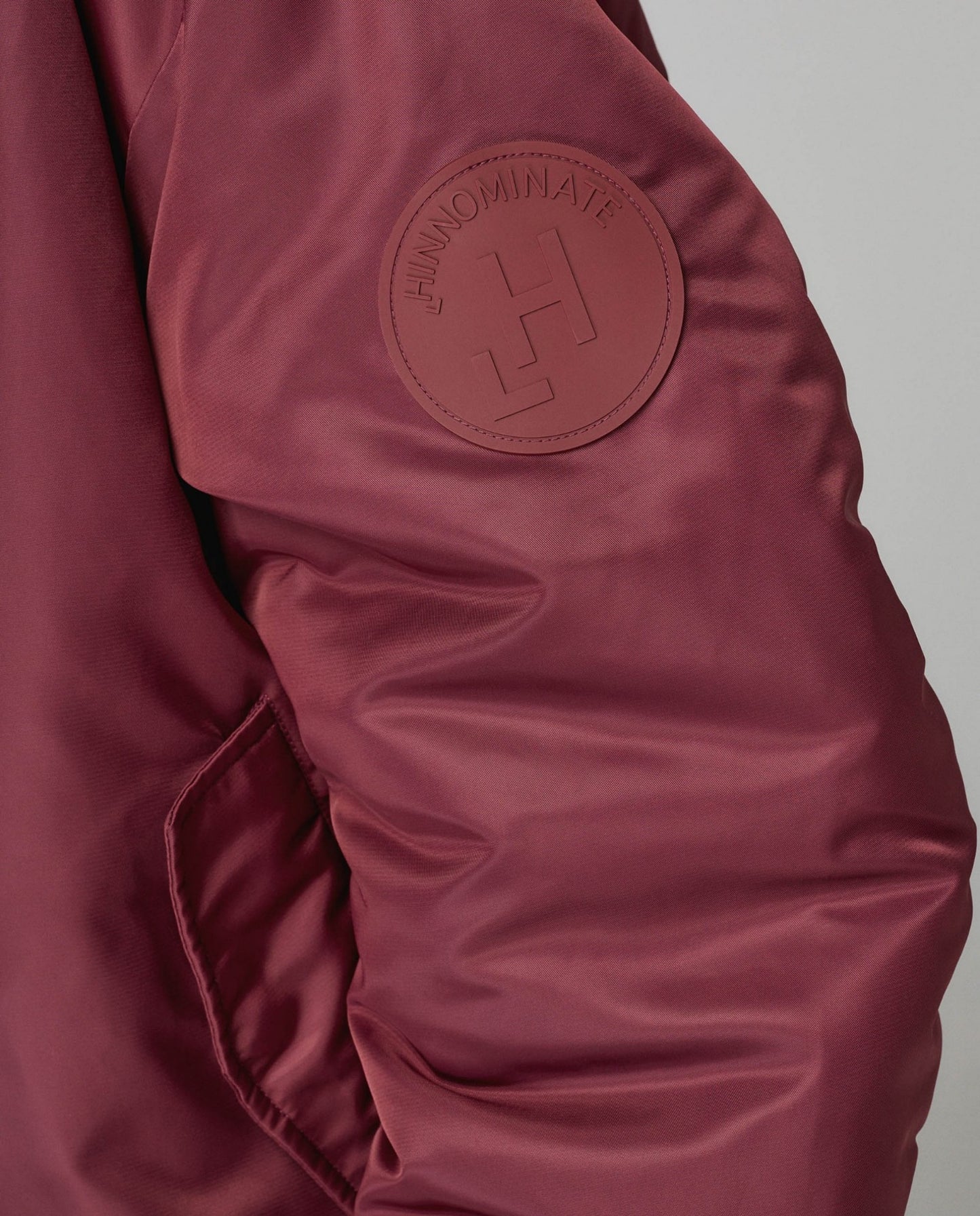 Bomber Hinnominate