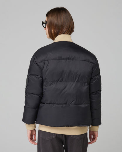 Bomber Hinnominate